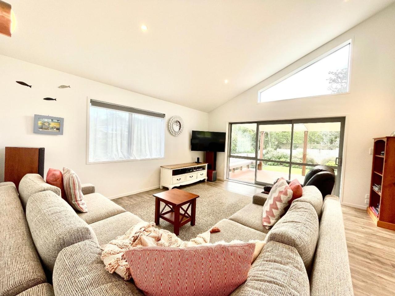 Getaway Waiheke- Stay Waiheke Oneroa Rum bild